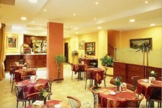 Hotel York à Cinisello Balsamo Extérieur photo